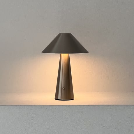 予約販売6月下旬～7月上旬頃発送予定　light-03346　USB アイアン テーブルランプ コードレス LED