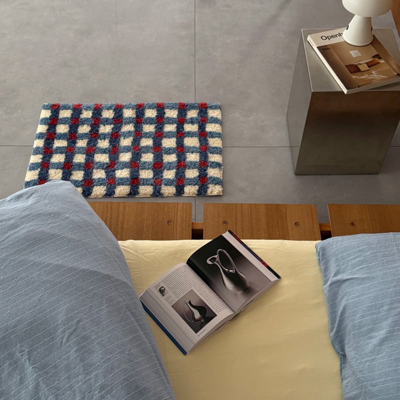 予約販売6月下旬～7月上旬頃発送予定 rug-03102 ブルー×レッド