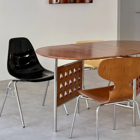 table-03213　受注販売　折り畳み オーバル天板 ホールレッグ ダイニングテーブル ブラウン