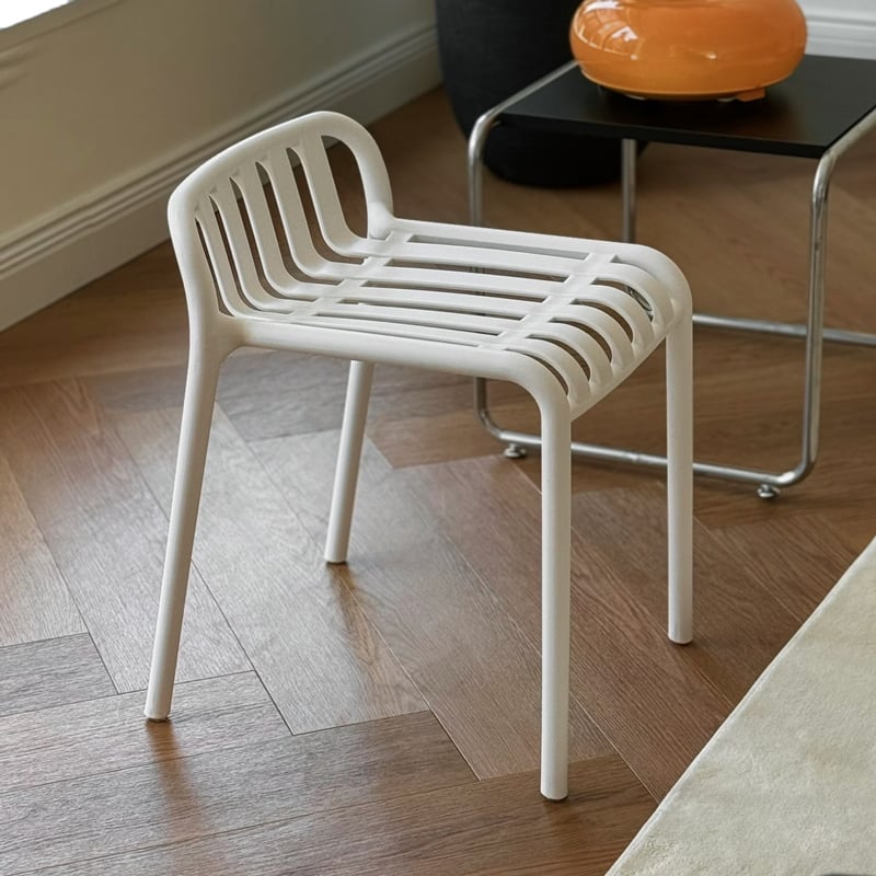 パブリックデザイン】ポストモダン ラボラトリー スツール 公共 学校