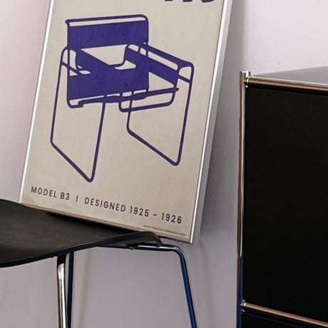 poster-03165　Wassily Chair アートポスター ブルー シルバーフレーム付き ポスター 70×50cm