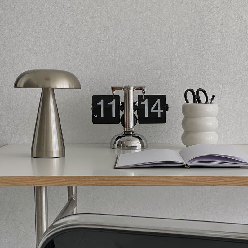 一部予約商品】 clock-03042 ステンレス フリップクロック 置き時計