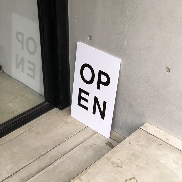 BIサイン板 電飾スタンド看板】三和サインワークス 152S スタンドLED LLT54