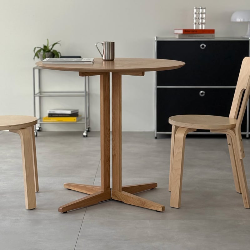 table-03205 ホワイトオーク突板天板 ラウンドテーブル 直径80cm | ART