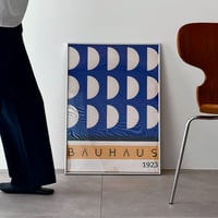 poster-03153　BAUHAUS Geometric Abstracts Blue and Yellow シルバーフレーム付きポスター 70×50cm