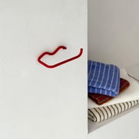 wall-03108　wave タオルハンガー トイレットペーパーホルダー レッド