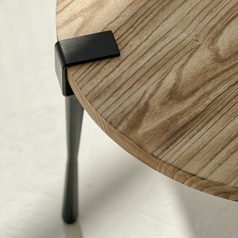 table-03071 Constriction アイアンレッグ ラウンド ウッド