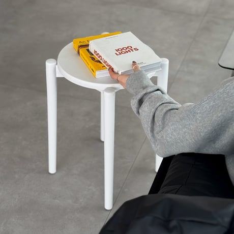 stool-03054　強化プラスチック ラウンドスツール