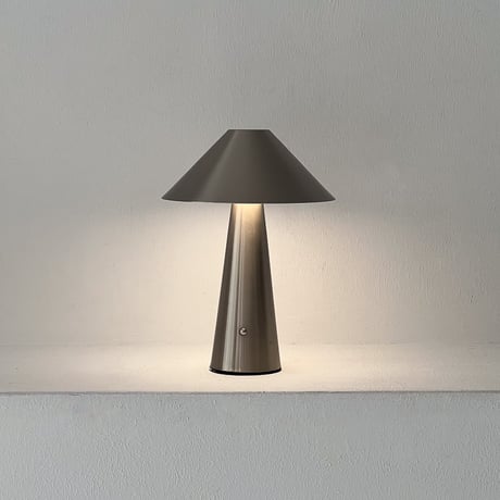 予約販売6月下旬～7月上旬頃発送予定　light-03346　USB アイアン テーブルランプ コードレス LED