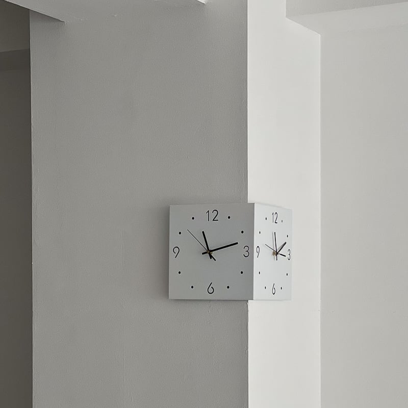 壁掛け 両面時計 ウォールクロック インテリア ホワイト 壁付け 予約販売1月中旬頃発送予定 clock-03072 ホワイト コーナー 両面時計