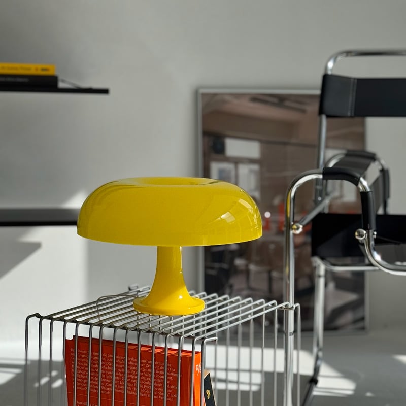 グミベア　イエロー テーブルランプ　ルームライト　レア グミベア イエロー テーブルランプ ルームライト レア 美術品