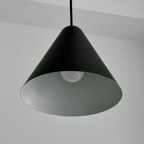 light-03315　triangle ペンダントライト 口金E26