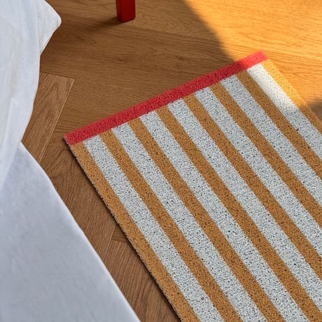 mat-03082　マルチストライプ イエロー レッド 泥落としマット 40cm×60cm