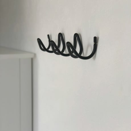 wall-03050　loop ブラック 3連フック アイアン