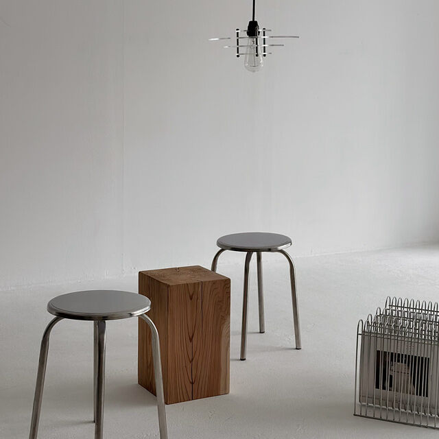 ラタン ラウンドスツール　椅子　【ART OF BLACK】 ラタン ラウンドスツール椅子【ART OF BLACK】