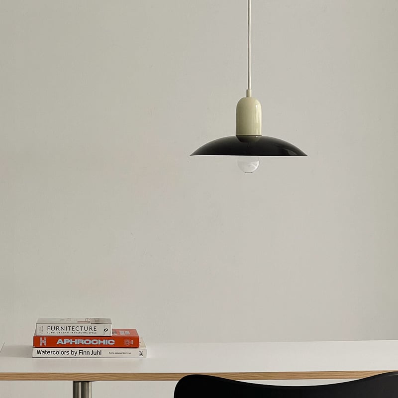 light-03318 disk ペンダントライト ブラック×アイボリー 口金E26 | AR