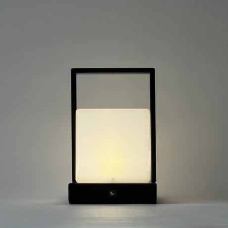 light-03398　USB ハンドル付き キューブ ポータブルランプ LED