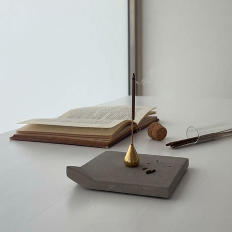 incenseholder-03023　fold セメント インセンスホルダー お香立て