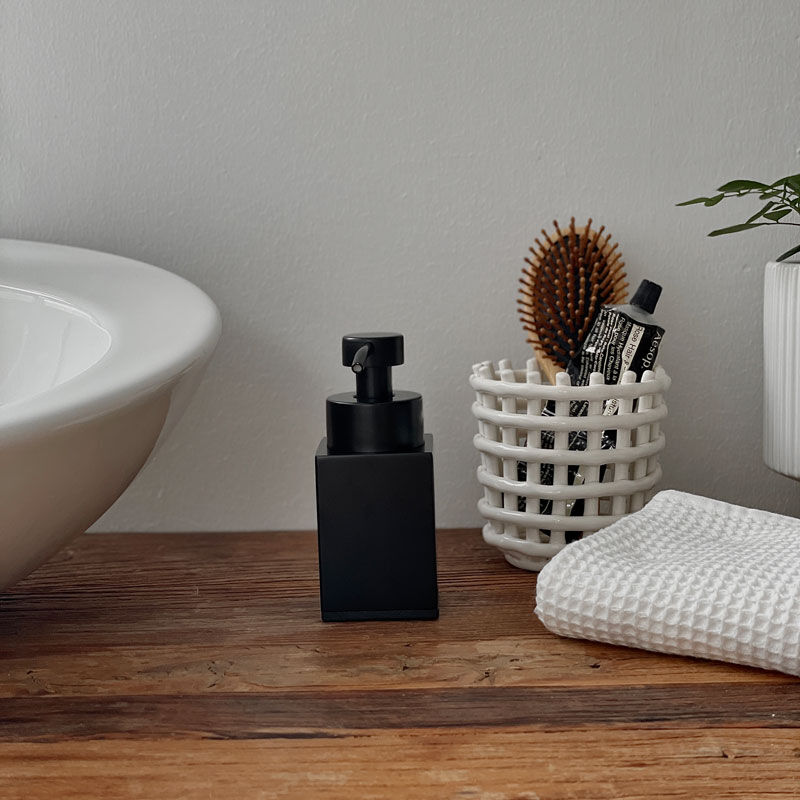 予約販売8月下旬～9月上旬頃発送予定 soapbottle-03043 泡タイプ