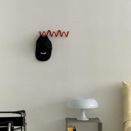 wall-03100　loop レッド 3連フック アイアン
