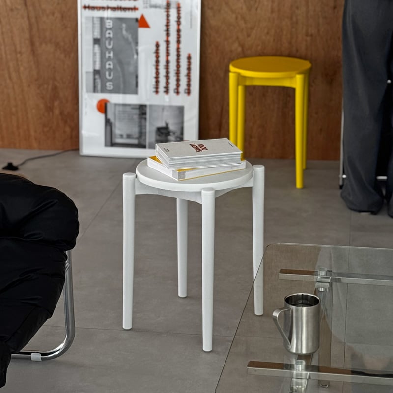 一部予約商品】 stool-03054 強化プラスチック ラウンドスツール | ART