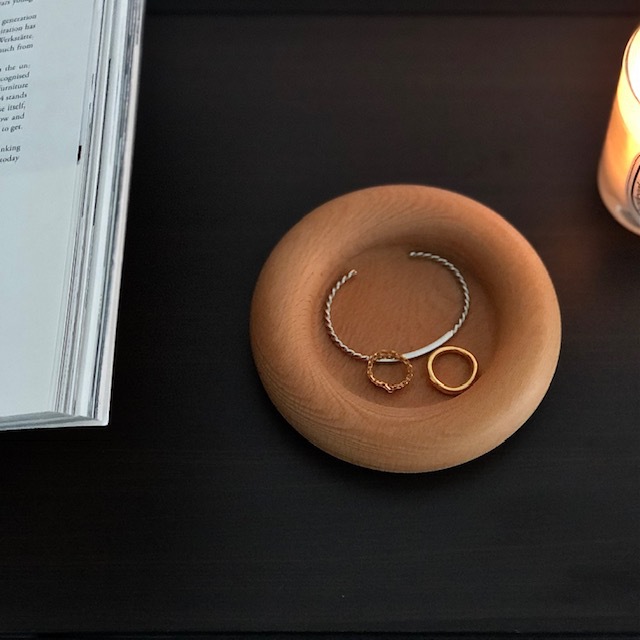 スウェーデン製 24K 金メッキ ラウンドトレイ スウェーデン製 24K 金メッキ ラウンドトレイ