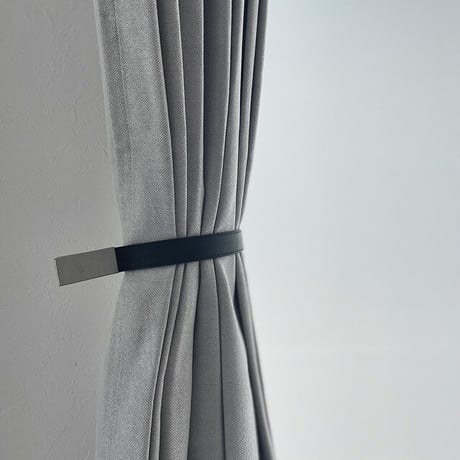 curtain-03013　エコレザー カーテンホルダー マグネット式  1点売り タッセル