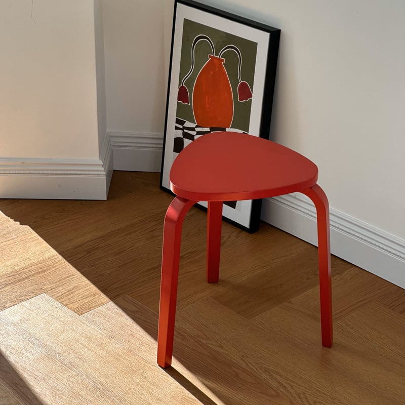 stool-03023 triangle レッド スツール | ART OF BLACK