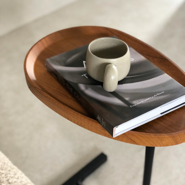 予約販売10月中旬～10月下旬頃発送予定 table-03033 One leg