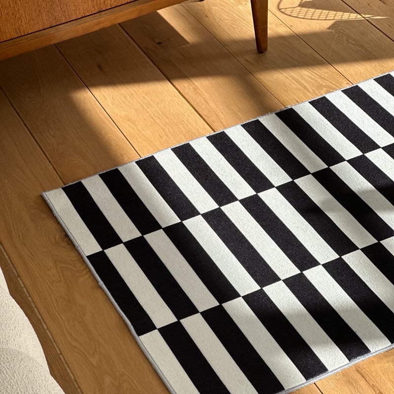 rug-03068 ホワイト＆ブラック ストライプラグ 80×120cm 100×160cm