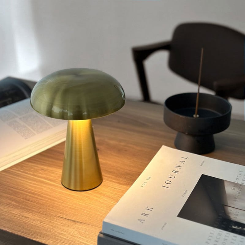 light-03134 USB mushroom テーブルランプ フルタッチ式 コードレス |