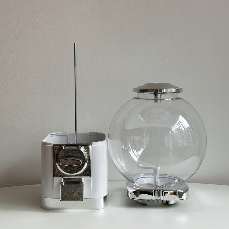 美品！ガチャガチャ本体　非売品ディスプレイ　カプセル中身付き！ Bxzzuisガチャマシン 本体 ガチャマシン コインなしガチャポン