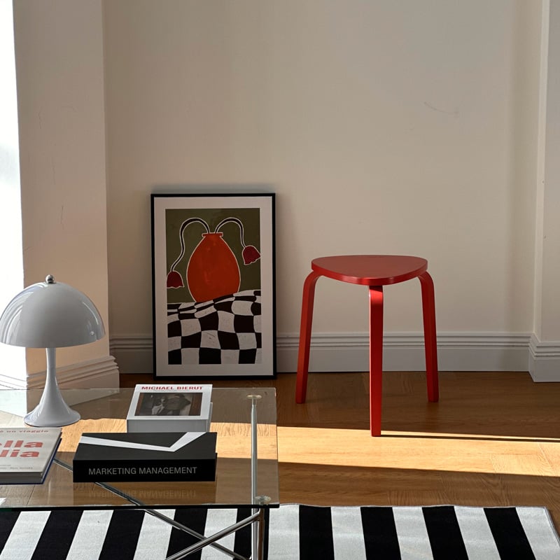 stool-03023 triangle レッド スツール | ART OF BLACK