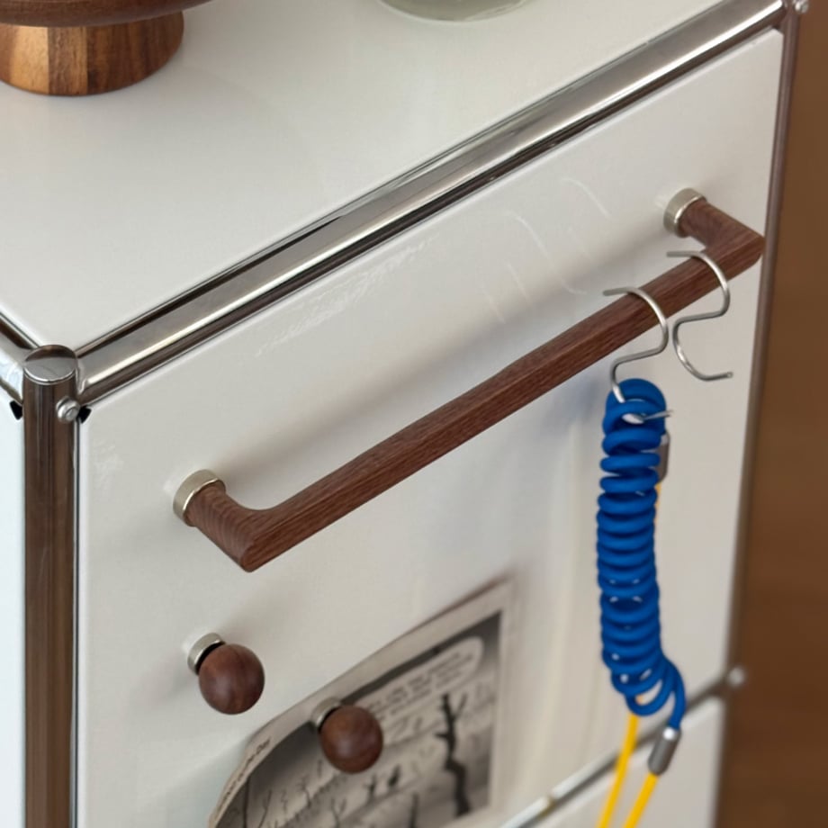688326ffe84387bb80388509