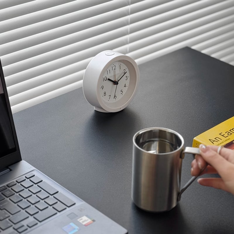 ERICさま clock-03086 ラウンド アラーム テーブルクロック 目覚まし時計 | ART