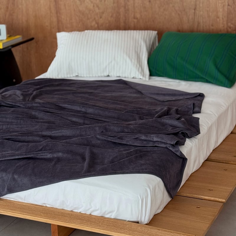 blanket-03047 カラータオルケット 200×120 | ART OF BLACK