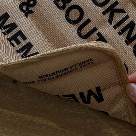 kitchen-03033　レタリング スクエア 鍋敷き ループ付き