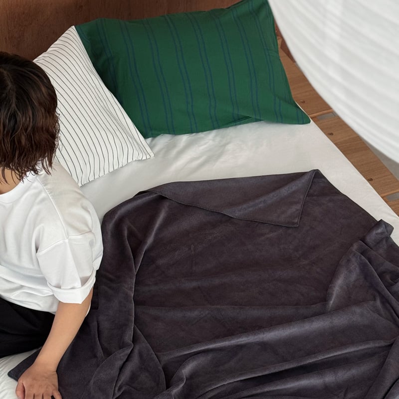 Radyエレフラタオルケット Rady（毛布）のフリマアイテム一覧