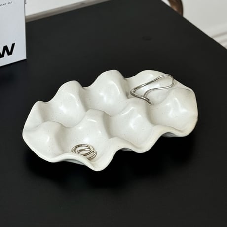 plate-03109　セラミック ウェーブデザイン アクセサリートレイ