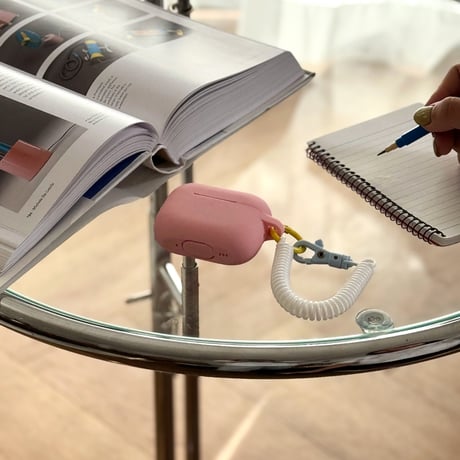airpods-03006　マルチカラー コイルストラップ付き AirPods ケース