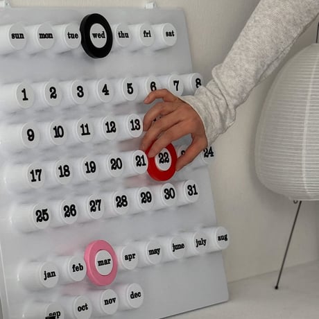 calendar-03022　The Ring-A-Date perpetual calendar リプロダクト ウォールパネルカレンダー
