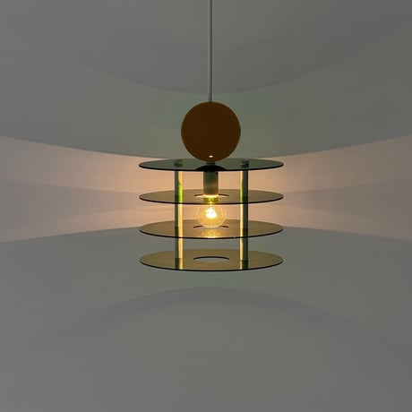 light-03372　Acrylic Flying Saucer ペンダントライト 口金E17
