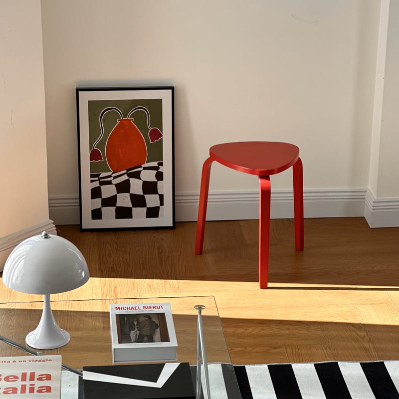 stool-03023 triangle レッド スツール | ART OF BLACK