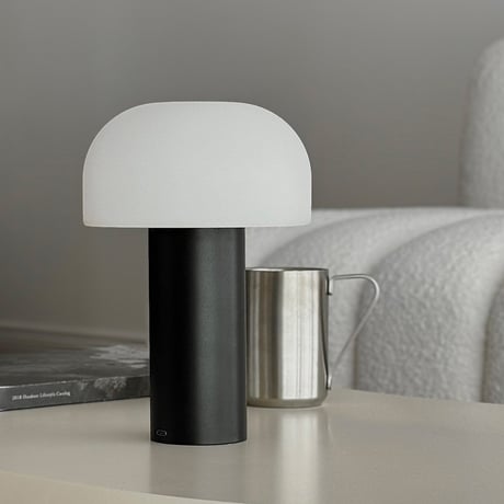light-03307　USB ポータブル mushroom テーブルランプ