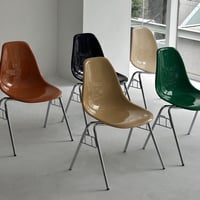 予約販9月上旬～9月中旬頃発送予定　chair-03084　カラー サイドシェルチェア スタッキング リプロダクト