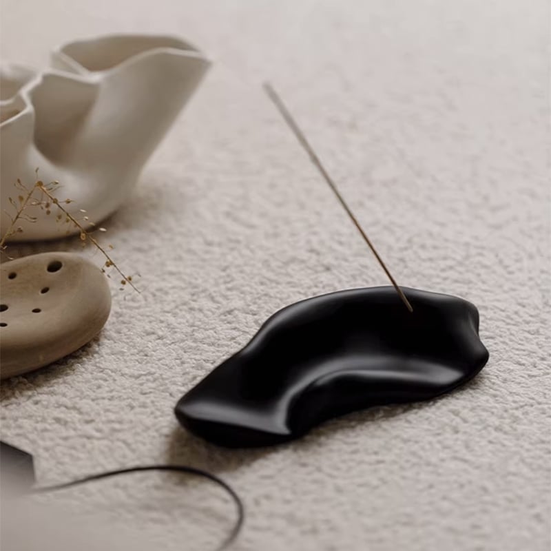 革新的なインセンスホルダー「REVOLVE」OFF機能 ブラック 革新的なイン