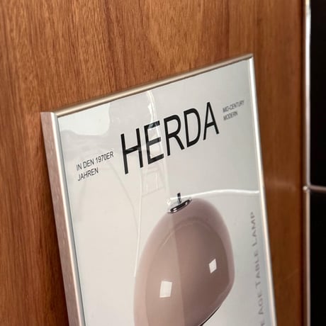 poster-03161　HERDA SPACE AGE TABLE LAMP アートポスター フレーム付き 70×50cm