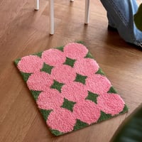 mat-03096　グリーン×ピンク ドットパターン ラグ 45cm×60cm