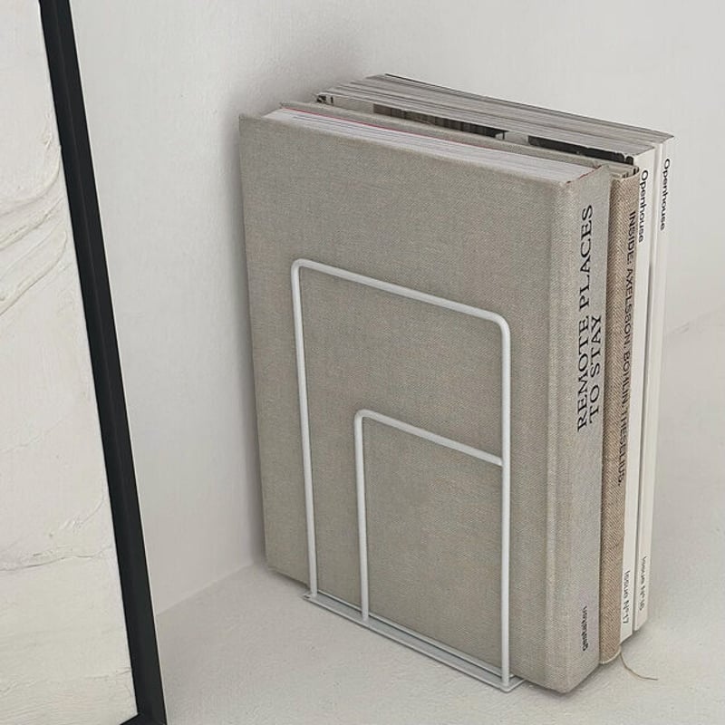 bookend-03019 square line アイアン ブックスタンド 2個セット | bookend-03019 square line アイアン ブックスタンド 2個セット |