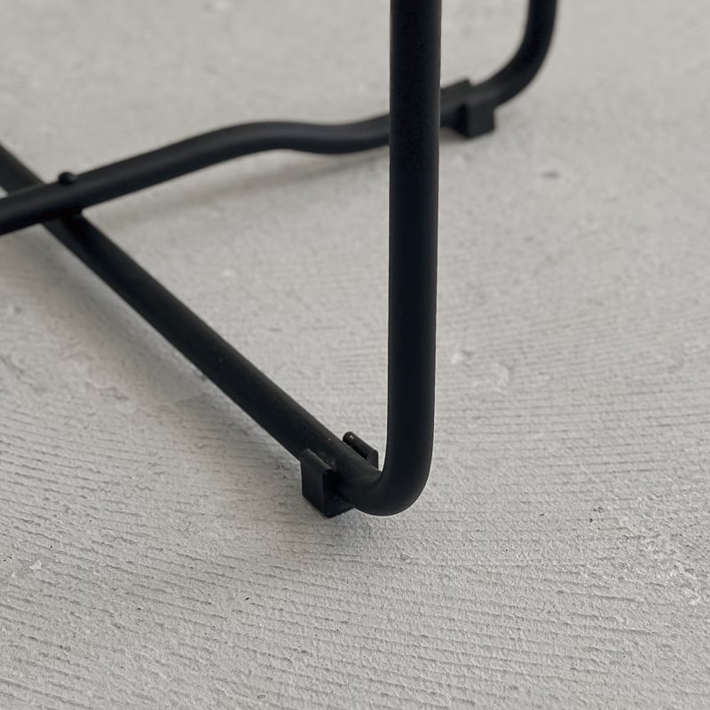 table-03155 リバーシブル天板 サイドテーブル | ART OF BLACK